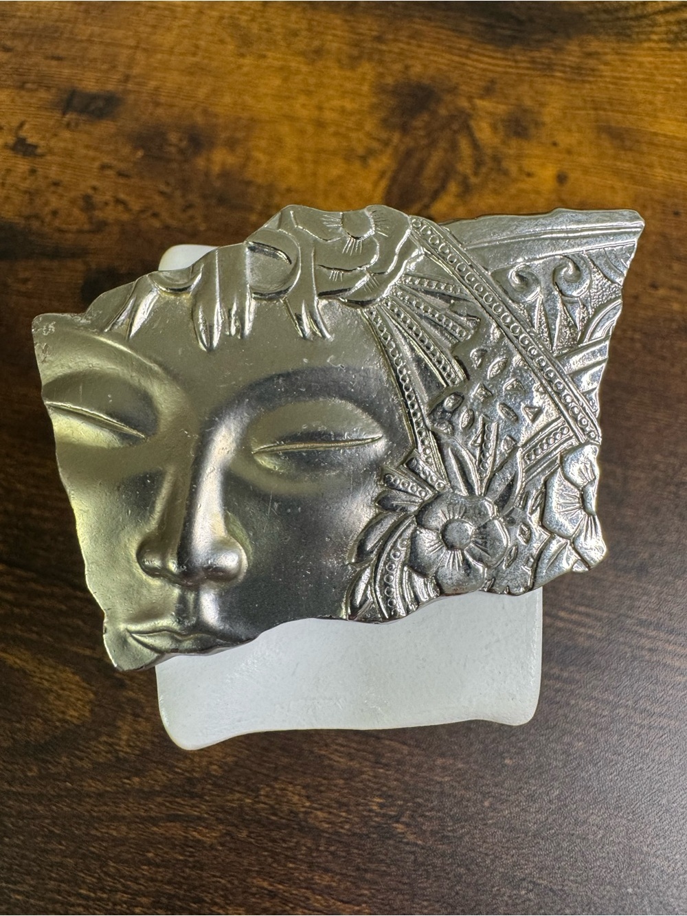 JJ Jonette Jewelry Geisha Girl Brooch in Silver Tone